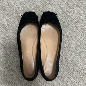 Ballet flats